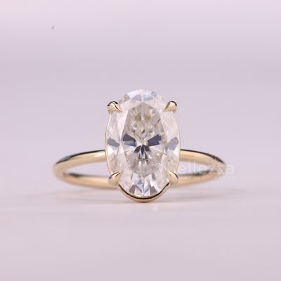 2.0CT Oval Cut Solitaire Moissanite Engagement Ring