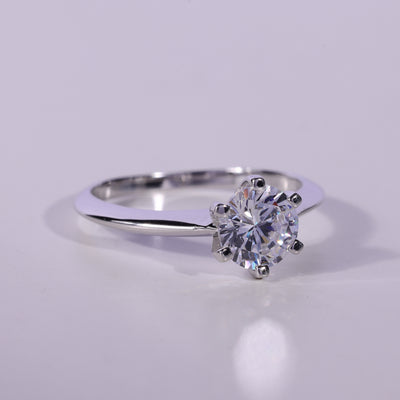0.75CT Round Cut Solitaire Moissanite Engagement Ring