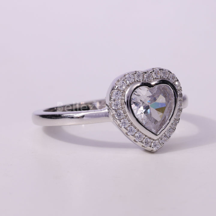 1.0CT Heart Cut Halo Setting Moissanite Engagement Ring