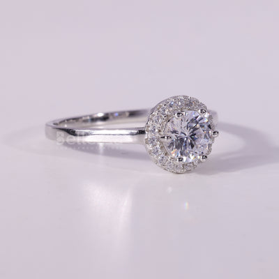 0.50CT Round Cut Diamond Halo Setting Moissanite Engagement Ring