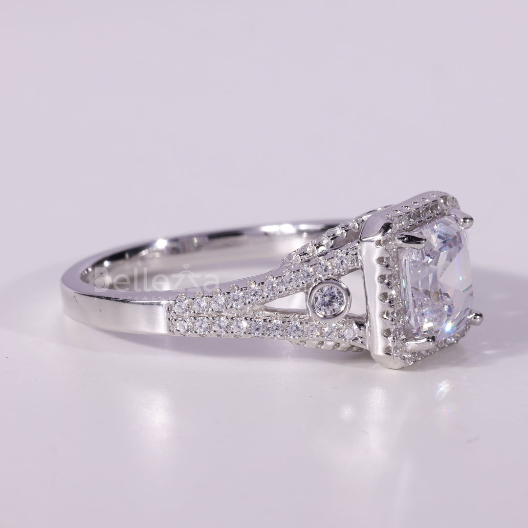 1.0CT Asscher Cut Diamond Halo Cluster Setting Moissanite Engagement Ring