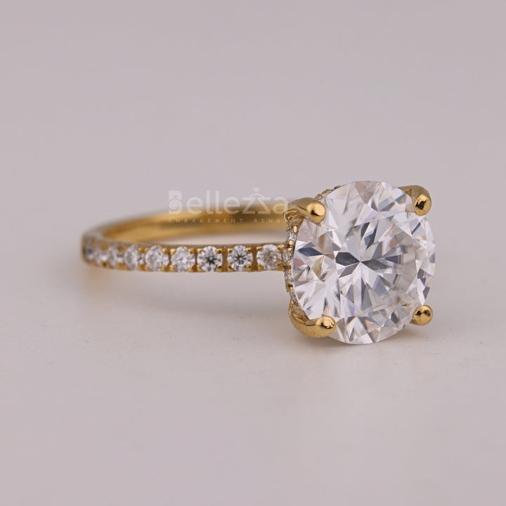 1.0CT Round Cut Diamond Pave Setting Moissanite Engagement Ring