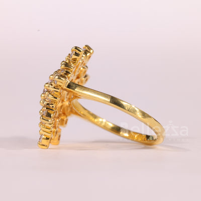 Round Cut Floral Cluster Setting Diamond Moissanite Engagement Ring