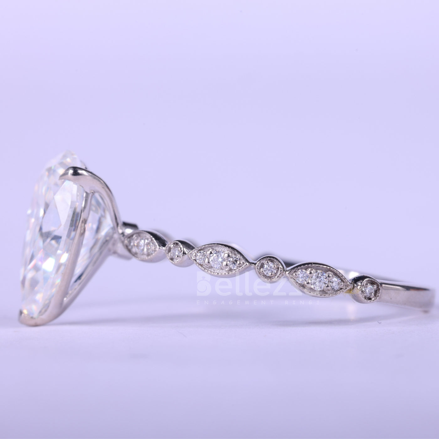 1.50CT Pear Cut Diamond Vintage Style Moissanite Engagement Ring