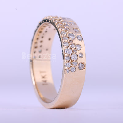 Round Cut Cluster Diamond Flush Set Moissanite Wedding Band