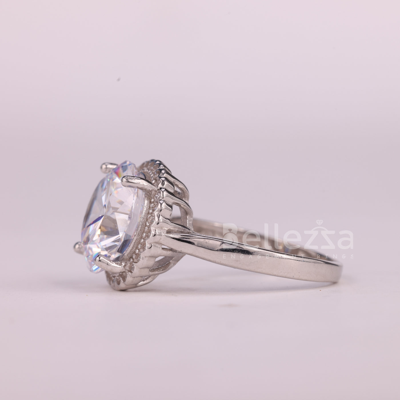 2.0CT Round Cut Halo Setting Moissanite Engagement Ring