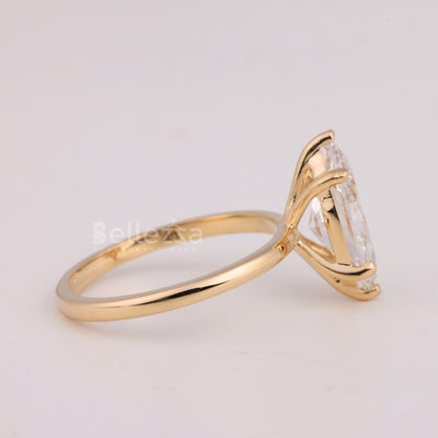 2.0CT Marquise Cut Solitaire Diamond Moissanite Engagement Ring