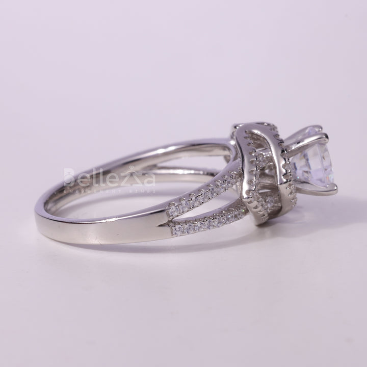 1.0CT Round Cut Cluster Diamond Moissanite Engagement Ring