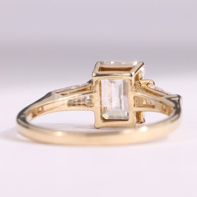 1.0CT Emerald Cut Diamond Three Stone Moissanite Engagement Ring