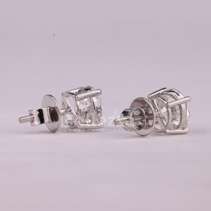 1.0CTW Round Cut Diamond Solitaire Moissanite Stud Earrings