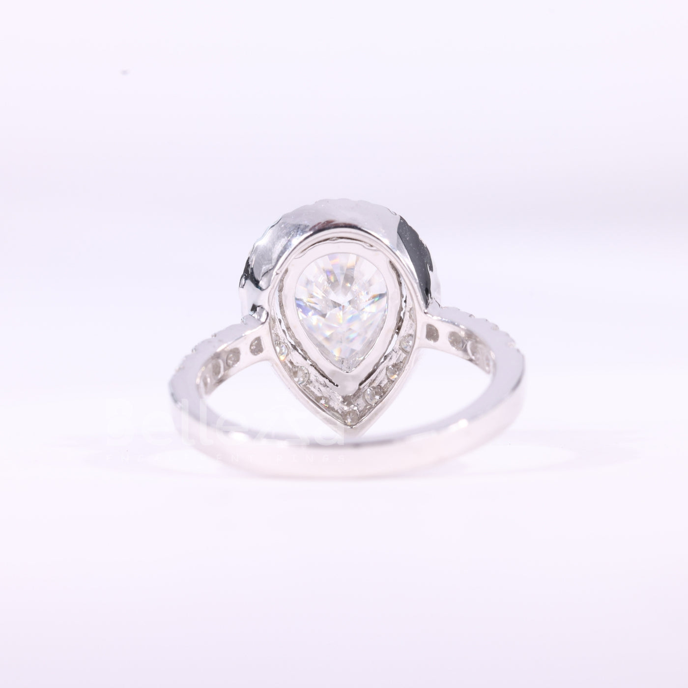 1.0CT Pear Cut Halo Setting Moissanite Engagement Ring