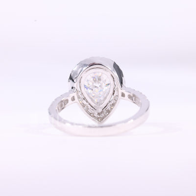 1.0CT Pear Cut Halo Setting Moissanite Engagement Ring