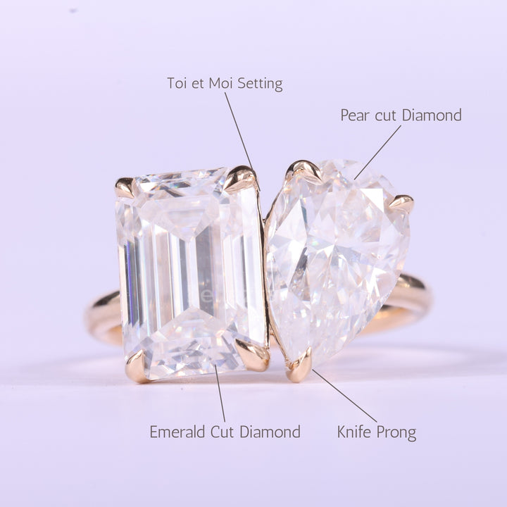 2.0CTW Emerald & Pear Cut Toi Et Moi Moissanite Engagement Ring