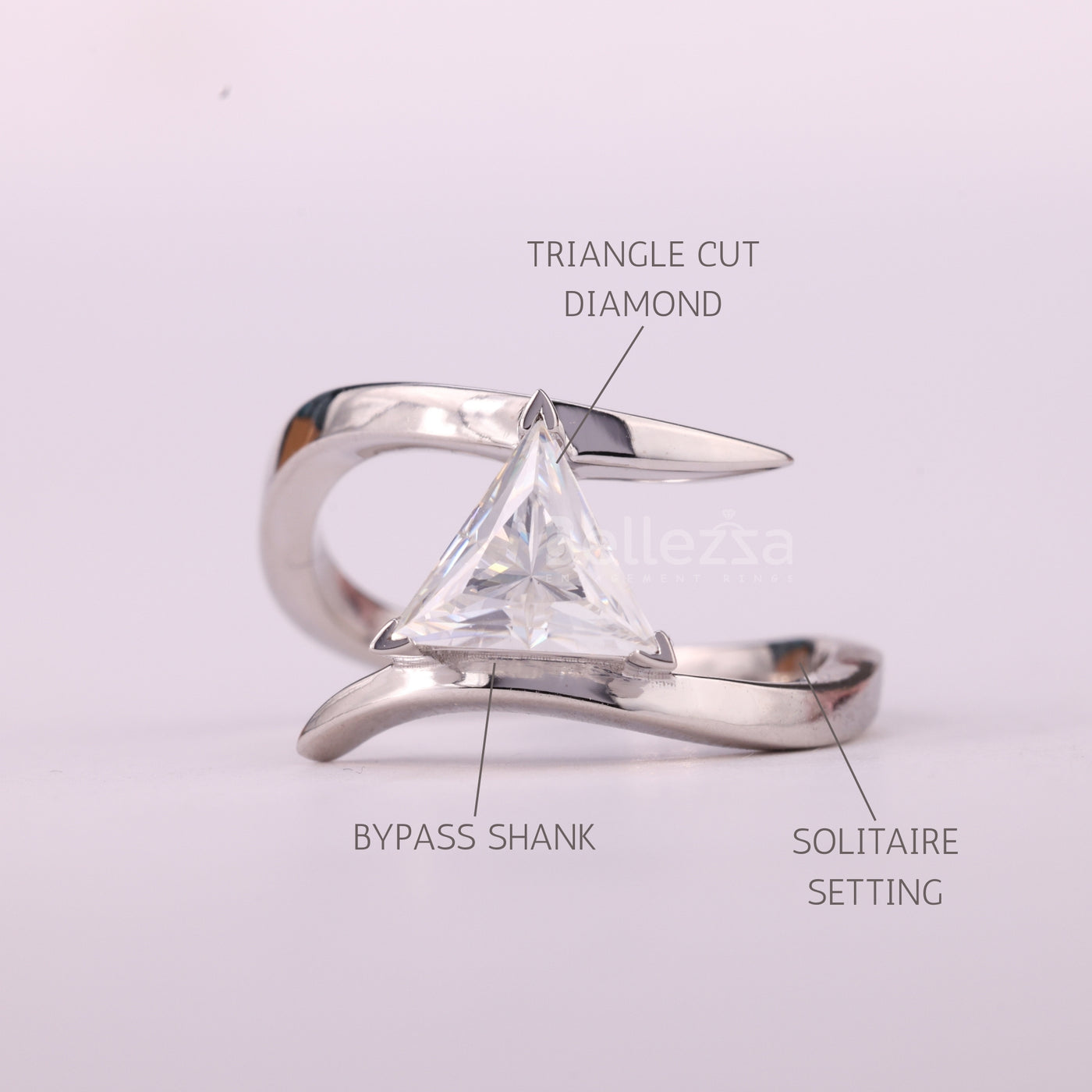 1.0CT Triangle Cut Diamond Unique Solitaore Engagement Ring