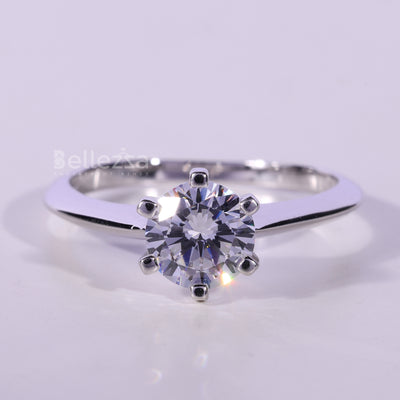 0.75CT Round Cut Solitaire Moissanite Engagement Ring