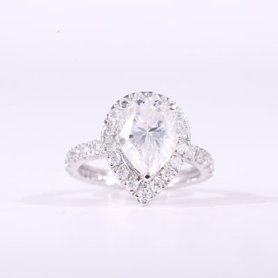 1.0CT Pear Cut Halo Setting Moissanite Engagement Ring