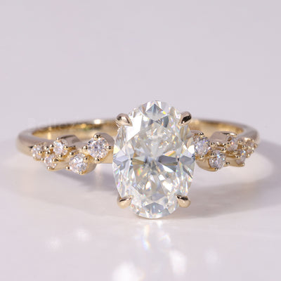 1.50CT-2.50CT Oval Cut Diamond Cluster Moissanite Engagement Ring