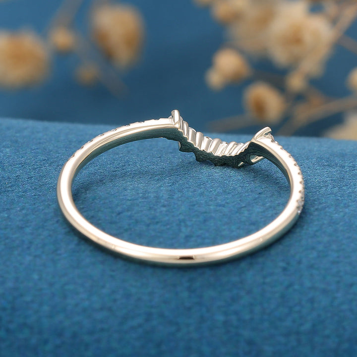 1-30-ct-round-shaped-moissanite-curved-wedding-band