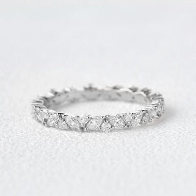 round-and-marquise-alternative-moissanite-wedding-band