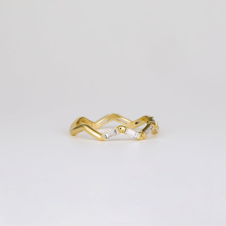 0.44 TCW Baguette Lab Grown Diamond Zig Zag Wedding Band