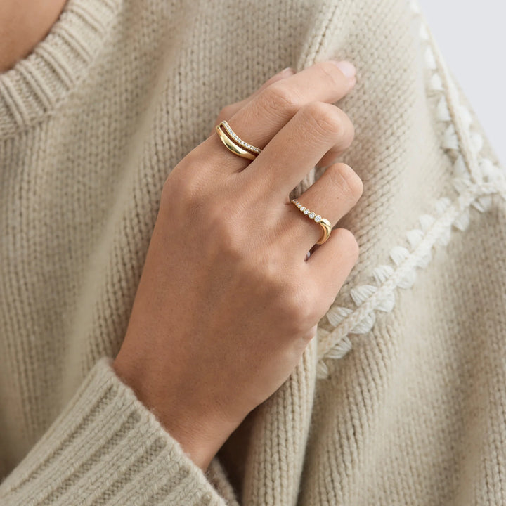 0.25 TCW Round Diamond Unique Moissanite Engagement Ring