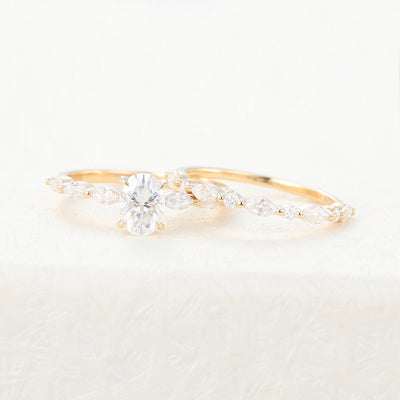 0-84-ct-oval-moissanite-solitaire-bridal-ring-set