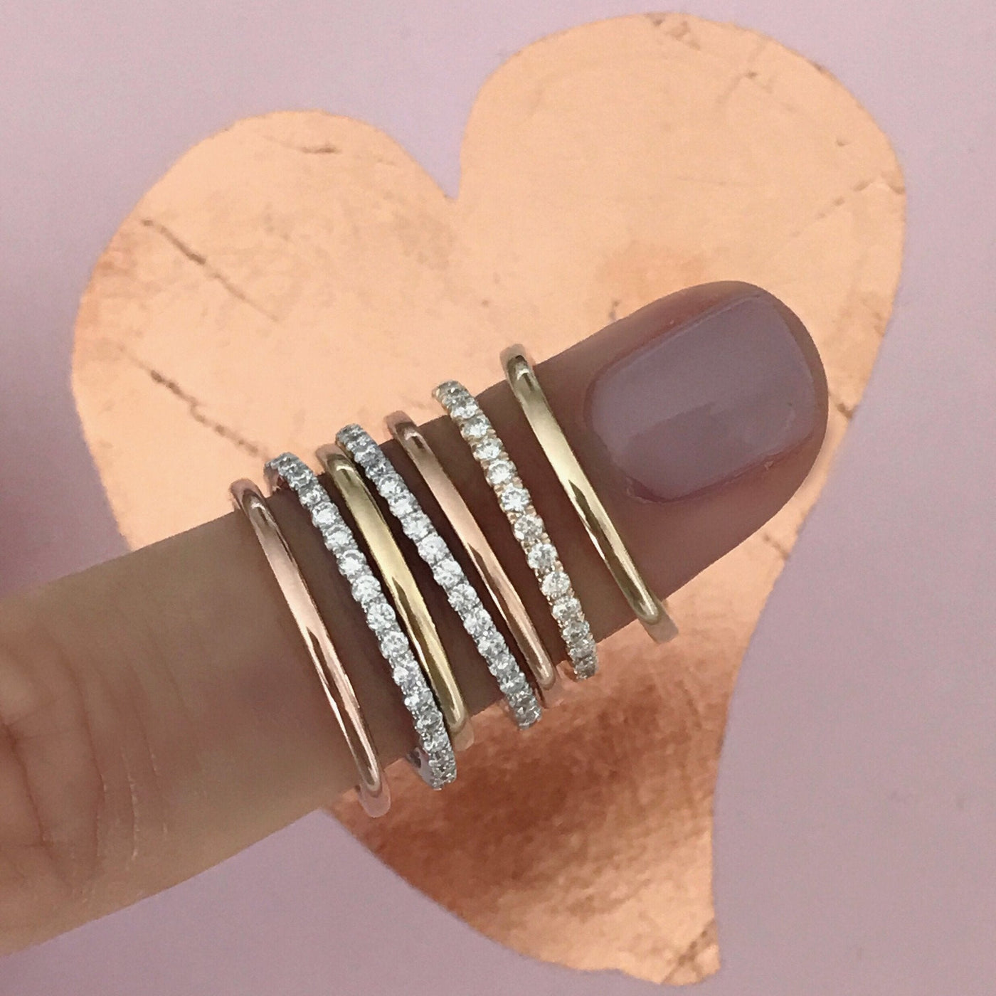 Round Cut Eternity Diamond Wedding Band For Women