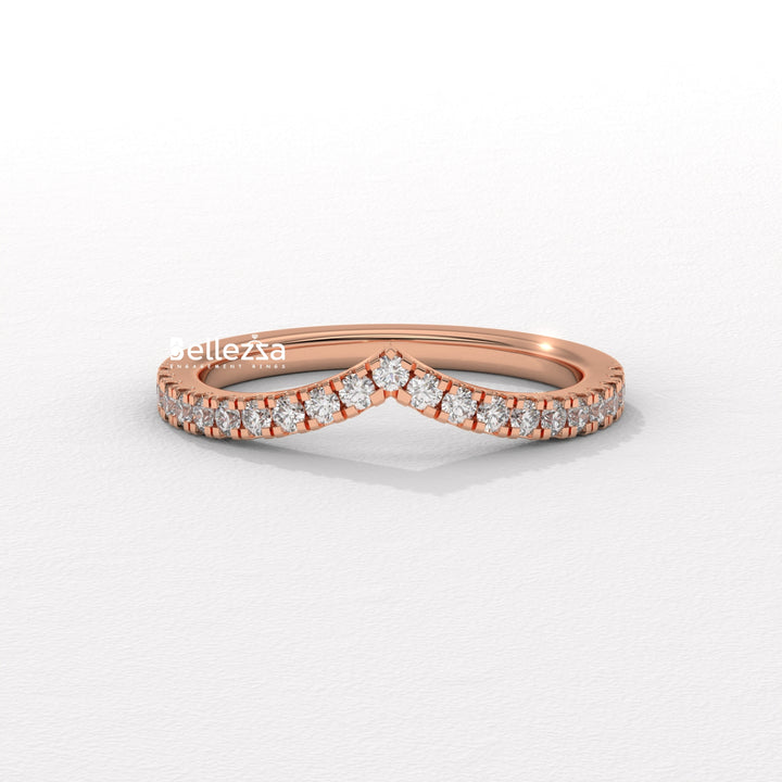 Round Diamond Curved Style Lab Grown Wedding Band