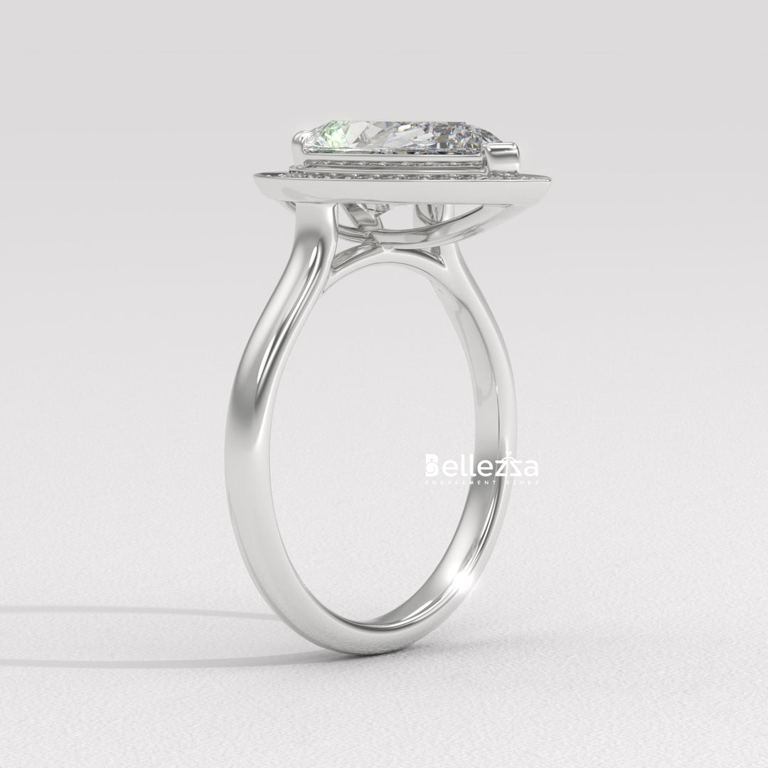 2.0-3.0CT Pear Cut Lab Grown Diamond Halo Setting Engagement Ring