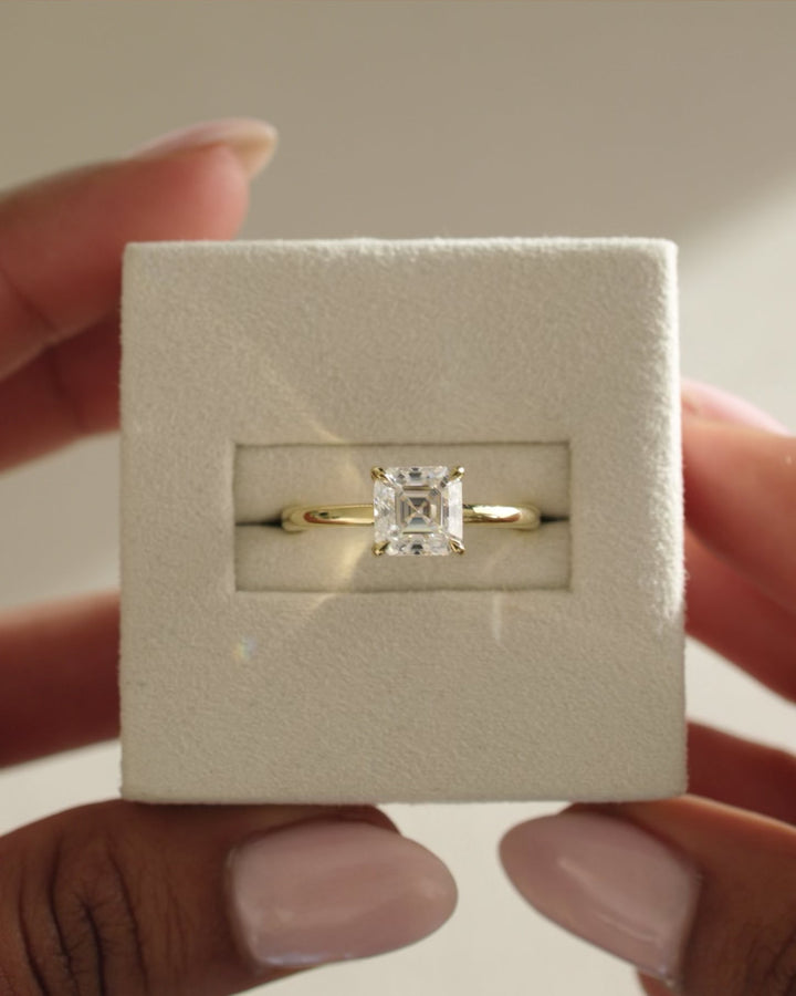 1.0 CT Asscher Cut Solitaire Moissanite Diamond Engagement Ring