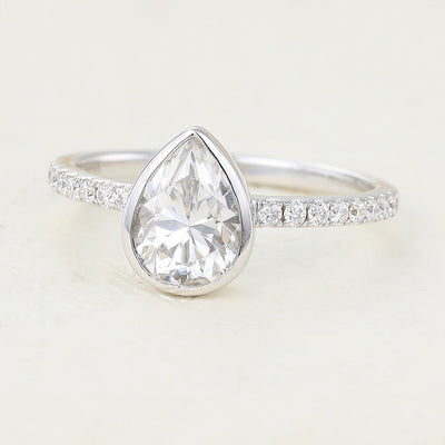 1-0-ct-pear-shaped-moissanite-pave-setting-engagement-ring-4