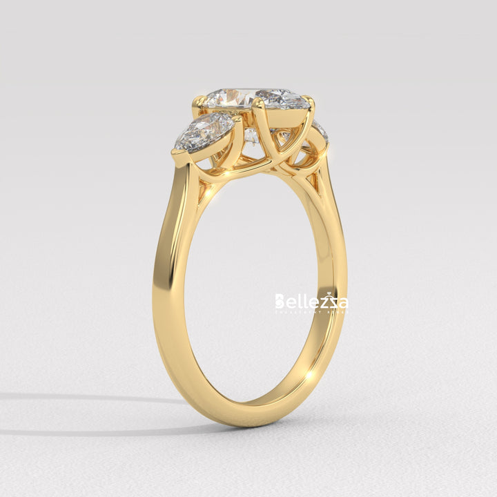 2.0-3.0CT Oval Diamond Three Stone Setting Lab Grown Engagement Ring