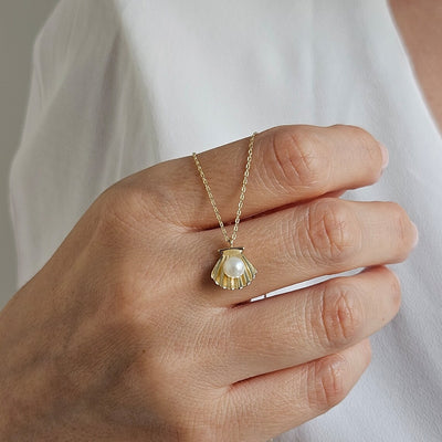 Seashell Pearl Necklace For Her - June Birthstone Necklace