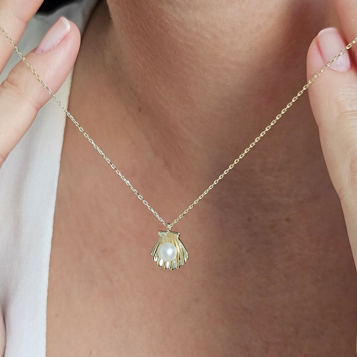 Seashell Pearl Necklace For Her - June Birthstone Necklace