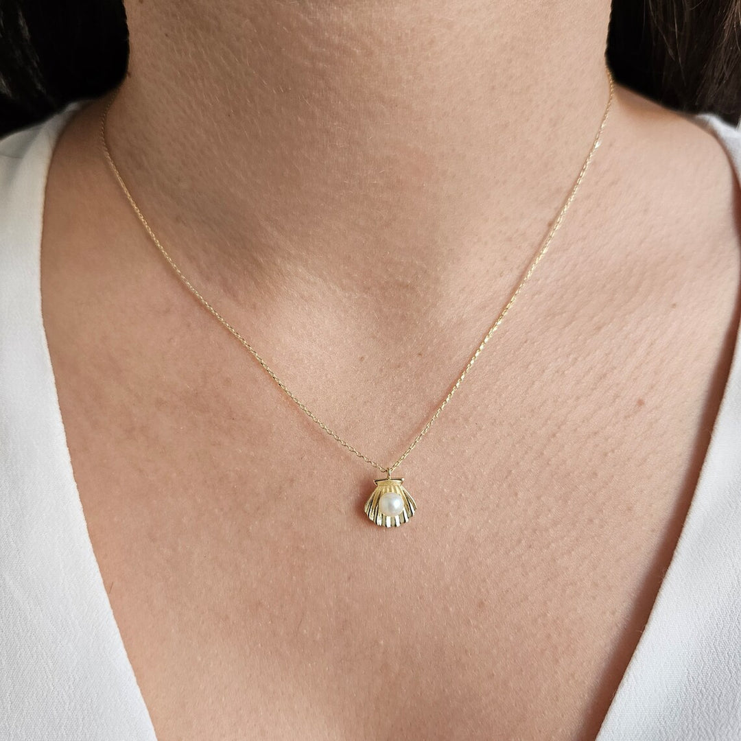 Seashell Pearl Necklace For Her - June Birthstone Necklace