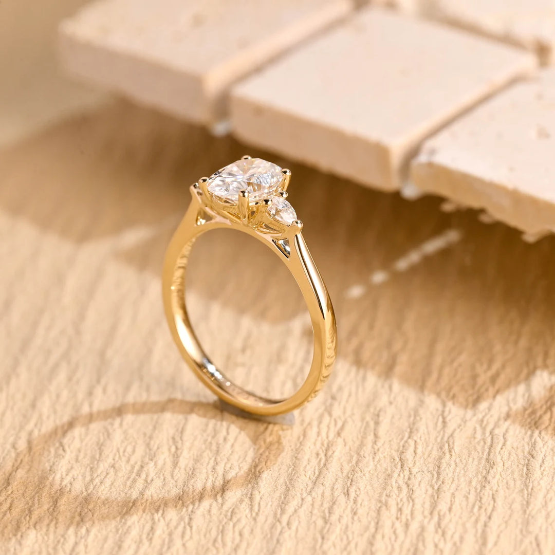 1.0 CT Oval Cut Three Stone Moissanite Engagement Ring