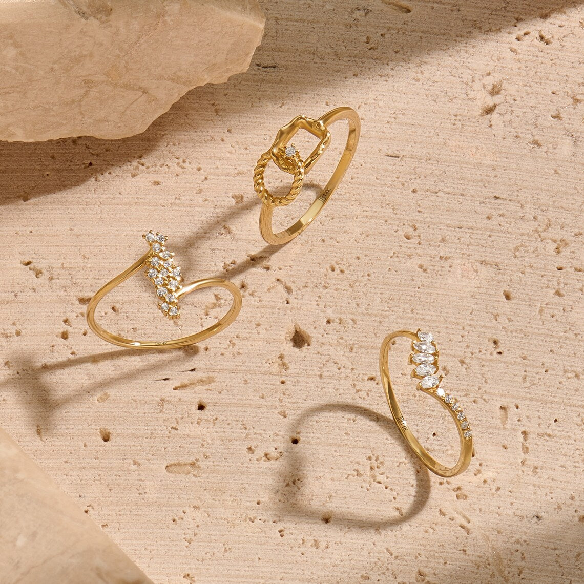 1-3ct-round-marquise-moissanite-diamond-curved-wedding-band-for-women