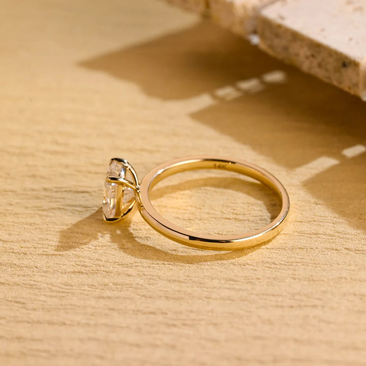 1.0 CT Elongated Cushion Cut Diamond Solitaire Moissanite Engagement Ring