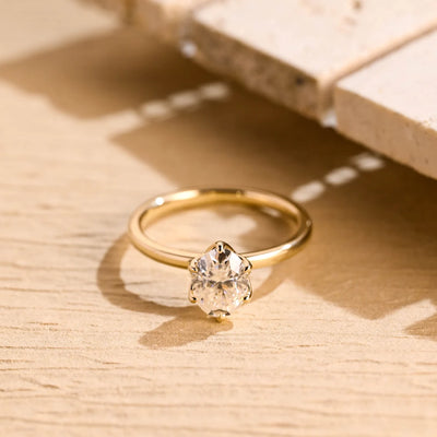 1.0CT Oval Diamond Solitaire Moissanite Engagement Ring