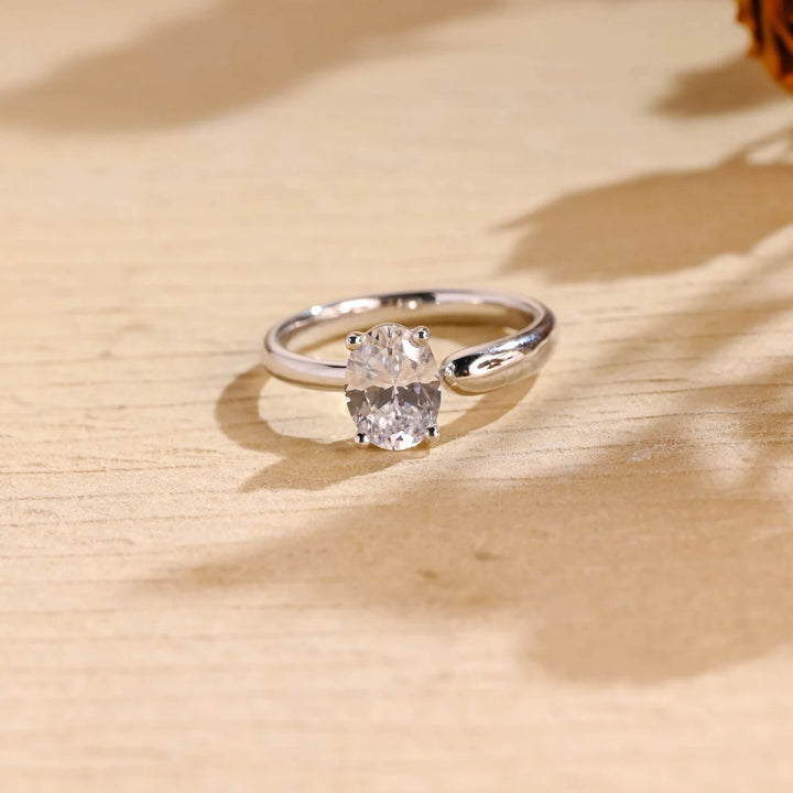 1.0 CT Oval Cut Unique Solitaire Diamond Moissanite Engagement Ring