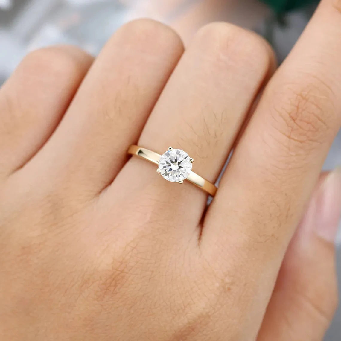 2.0CT Round Brilliant Cut Solitaire Diamond Moissanite Engagement Ring