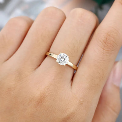 2.0CT Round Brilliant Cut Solitaire Diamond Moissanite Engagement Ring