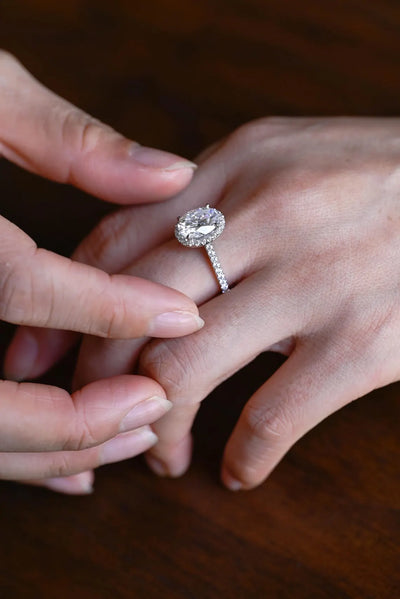 1.0 CT Oval Cut Halo Moissanite Engagement Ring