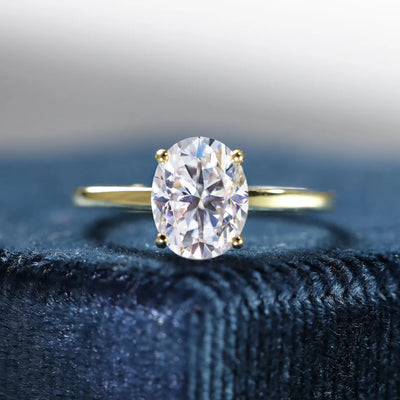 2.0CT Oval Cut Daimond Solitaire Moissanite Engagement Ring