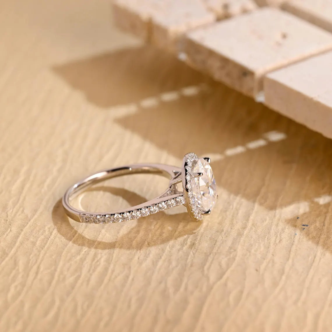 1.0 CT Oval Cut Halo Moissanite Engagement Ring