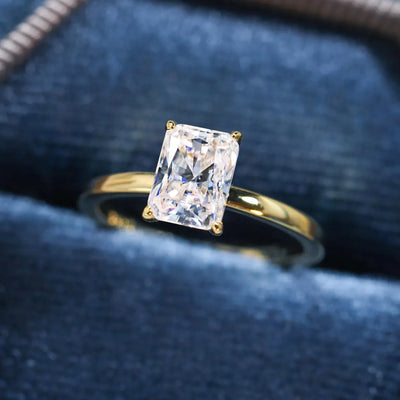 1.0CT Radiant Cut Daimond Solitaire Moissanite Engagement Ring