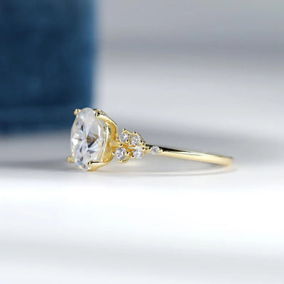 1.0 CT Oval Cut Cluster Diamond Moissanite Engagement Ring