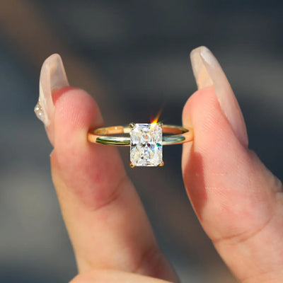 1.0CT Radiant Cut Daimond Solitaire Moissanite Engagement Ring