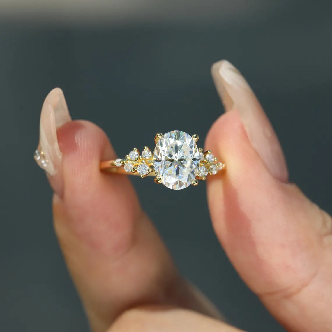 1.0 CT Oval Cut Cluster Diamond Moissanite Engagement Ring