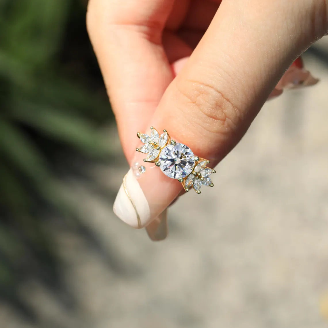 1.0 CT Round Cut Cluster Diamond Moissanite Engagement Ring